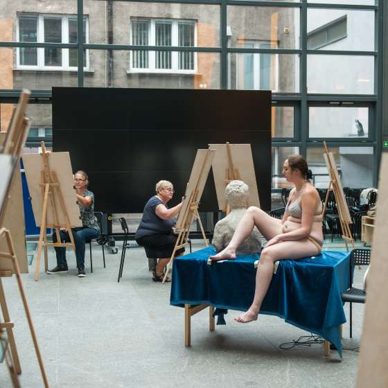 Artystyczna szkoła letnia | Warsztaty z rysunku studyjnego