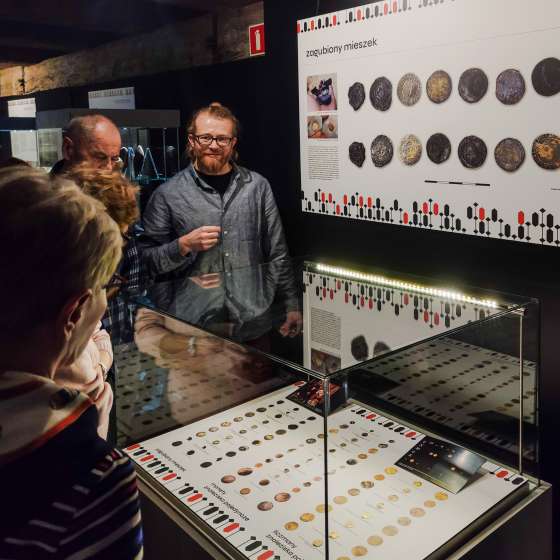Identyfikacja wizualna wystawy | Muzeum Archeologiczne w Gdańsku