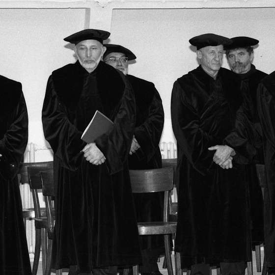 Inauguracja roku akademickiego 1994/1995, Mała Zbrojownia w Gdańsku, od lewej: Edward Sitek, Jacek Popek, Zdzisław Walicki, Zbigniew Parandowski, Mieczysław 