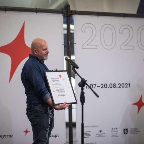Najlepsze Dyplomy Akademii Sztuk Pięknych 2020 | Wernisaż połączony z uroczystym wręczeniem nagród