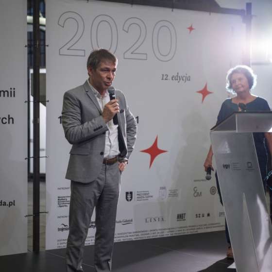 Najlepsze Dyplomy Akademii Sztuk Pięknych 2020 | Wernisaż połączony z uroczystym wręczeniem nagród