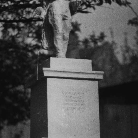 Pomnik 3; 1946-1952; I/A/1/46