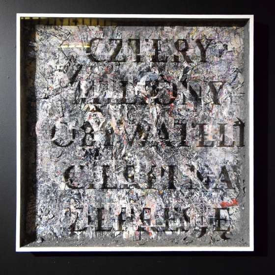 W Polsce... gablota 100x100x11cm, 2024
