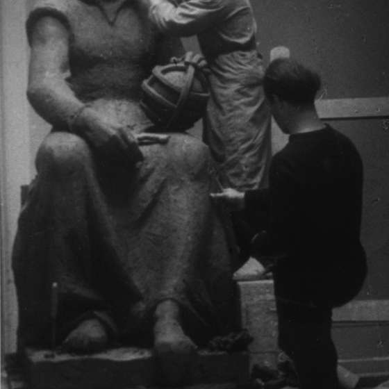 Anna Pietrowiec, Franciszek Duszeńko, projekt rzeźby Kopernika; Sopot; 1946-1952; I/A/1/27