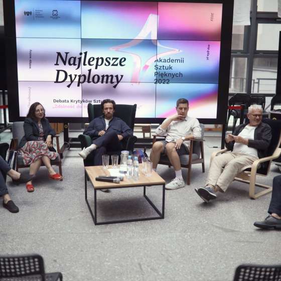 Najlepsze Dyplomy Akademii Sztuk Pięknych 2022 | Debata krytyków sztuki