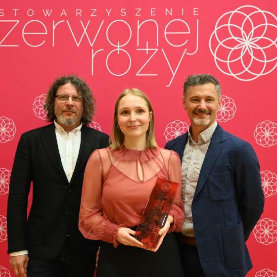 Julia Opalińska laureatką konkursu o laur Czerwonej Róży! - 3
