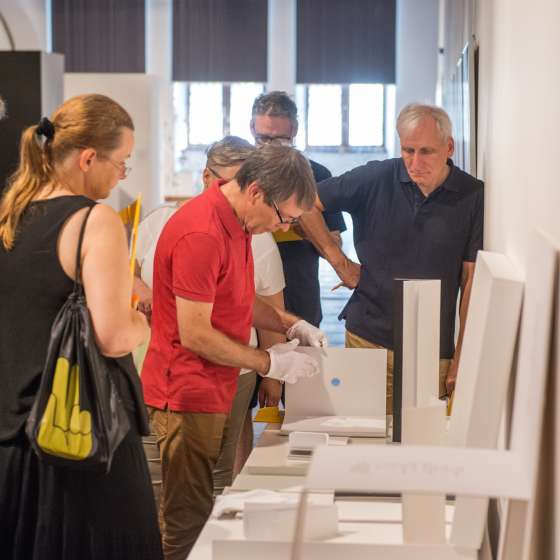 Obrady Jury podczas Międzynarodowej Wystawy Najlepsze Dyplomy Akademii Sztuk Pięknych 2018