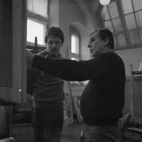 Profesor Hugon Lasecki w czasie zajęć, 1980 [II/190/15]  