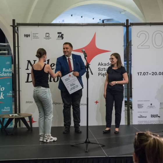 Najlepsze Dyplomy Akademii Sztuk Pięknych 2020 | Wernisaż połączony z uroczystym wręczeniem nagród