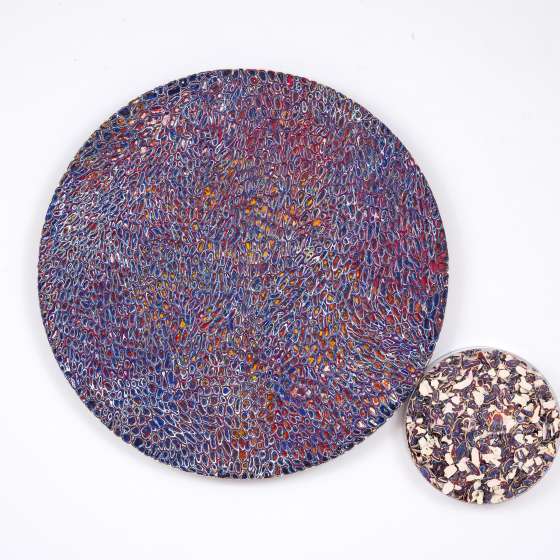 Perpetuum pictura 3, enkaustyka, pigmenty na płótnie, płyta, śr. 80 cm, residua, śr. 30 cm, 2020