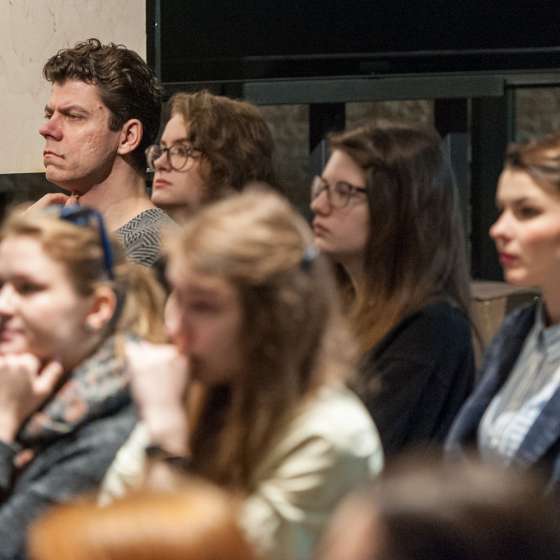 Sympozjum | Koniec książki