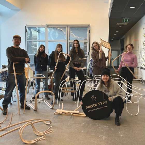 Projekt FUTURO CLASSIC w Pracowni Mebla ASP Gdańsk