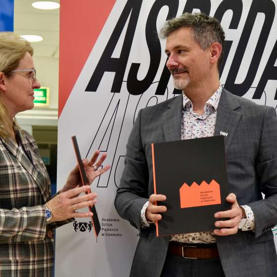 Wystawa „Młode Malarstwo”. Współpraca między ASP i UG - 2