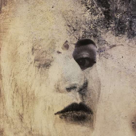 Portret własny – ciało i emocje
