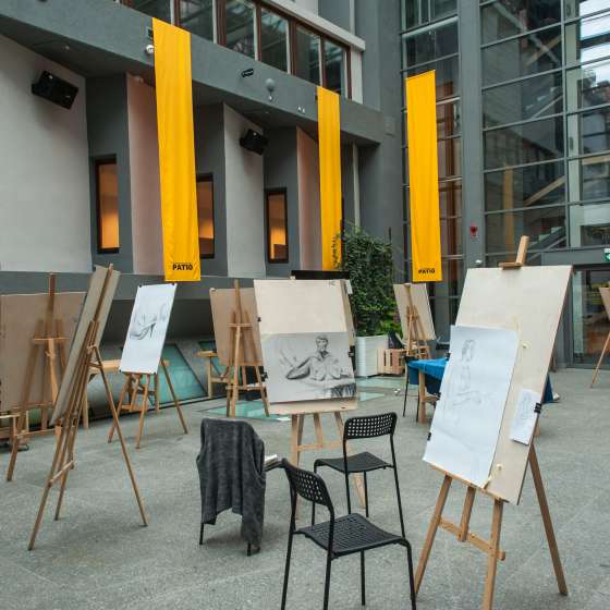 Artystyczna szkoła letnia | Warsztaty z rysunku studyjnego