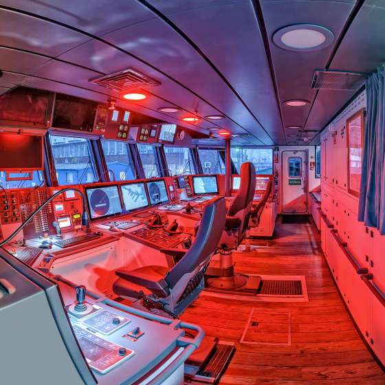 r/v Oceanograf - projekt architektury statku naukowo-badawczego do interdyscyplinarnych badań Morza Bałtyckiego dla Instytutu Oceanografii Uniwersytetu Gdańskiego; statek zbudowany w Stoczni Remontowej Nauta w Gdyni; Gdynia