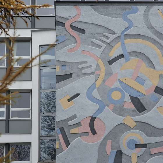 Sgraffito – elewacja Instytutu Maszyn Przepływowych im. Roberta Szewalskiego Polskiej Akademii Nauk; Gdańsk