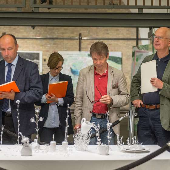 Obrady Jury podczas Ogólnopolskiej Wystawy Najlepsze Dyplomy Akademii Sztuk Pięknych 2017