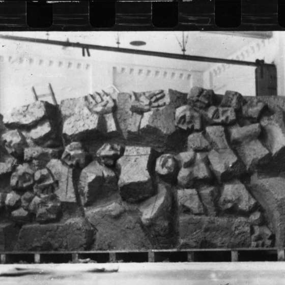 Rzeźba z górnej części pomnika; 1961-1964; I/A/2/19