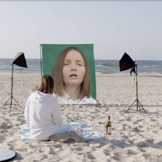 Inwentaryzacja strat. Fotograficzny projekt otwarty / nowe konsolacje. Videonotatki doświadczenia straty