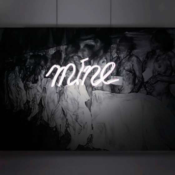 Certej (jest) Mój, węgiel na płótnie, 150x200 cm, neon, 30x70 cm