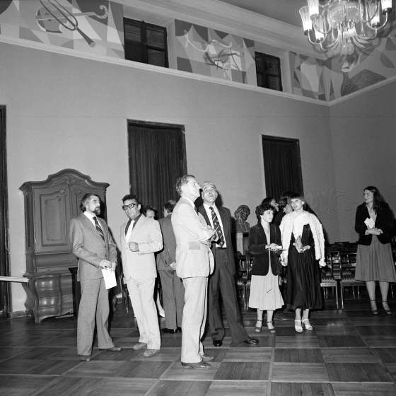 Filharmonia Bałtycka w Bydgoszczy – uroczystość przekazania gobelinów wykonanych w PWSSP w Gdańsku, lata 80. [I/91/12]