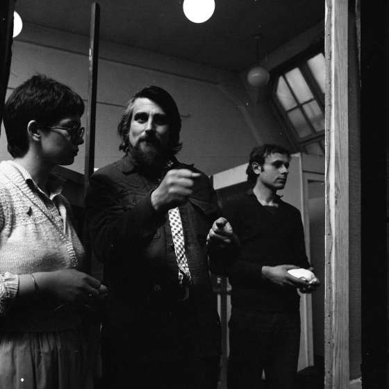 Prof. Kiejstut Bereźnicki w czasie korekty, 1980 [II/190/1] 