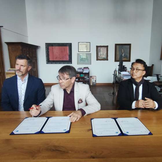 Współpraca gdańskiej ASP z koreańską uczelnią Chosun University - 2