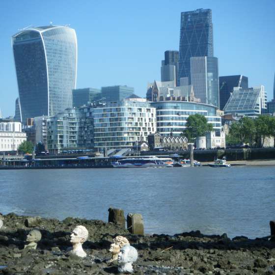 „Tide Goes In, Tide Goes Out 2016 Tower Bridge”, London 2017